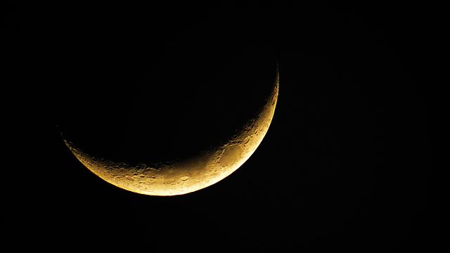 Crescent moon